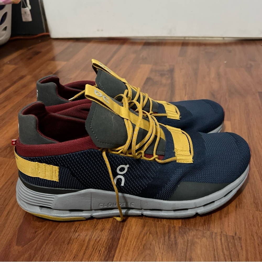 On Cloudnova Mens Size 11 Running Shoes Denim/Ruby